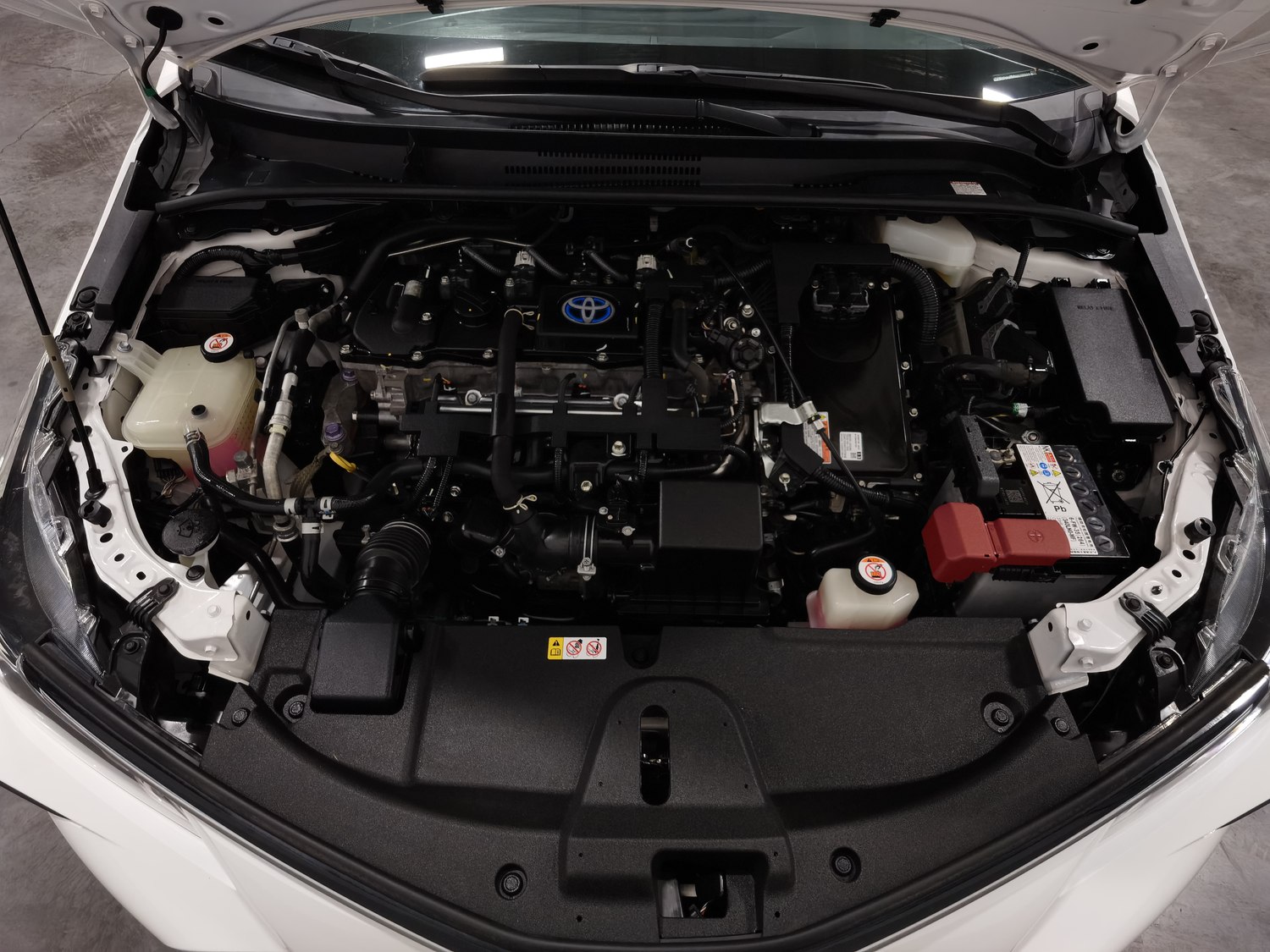 Used Toyota Corolla 2021 1.8 AT