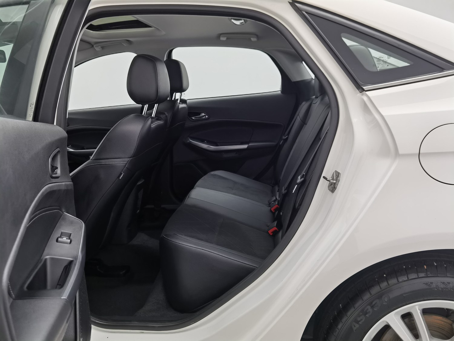Used Ford Escort 2019 1.5 AT