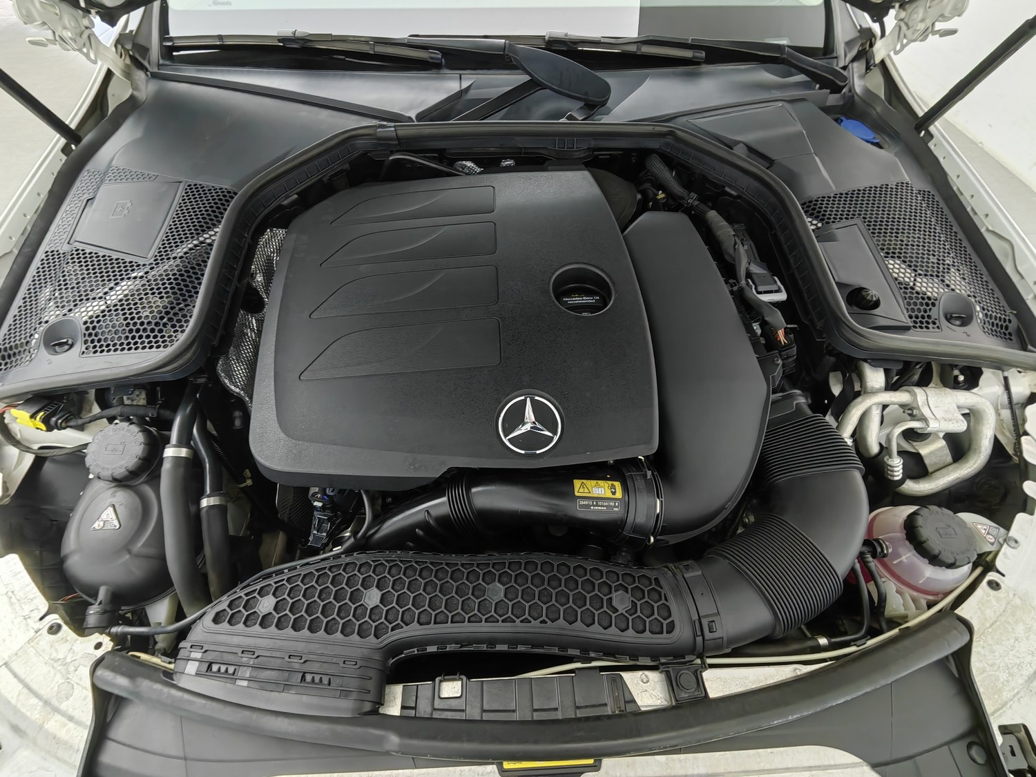 Used Mercedes-Benz C-Class 2019 1.5 AT