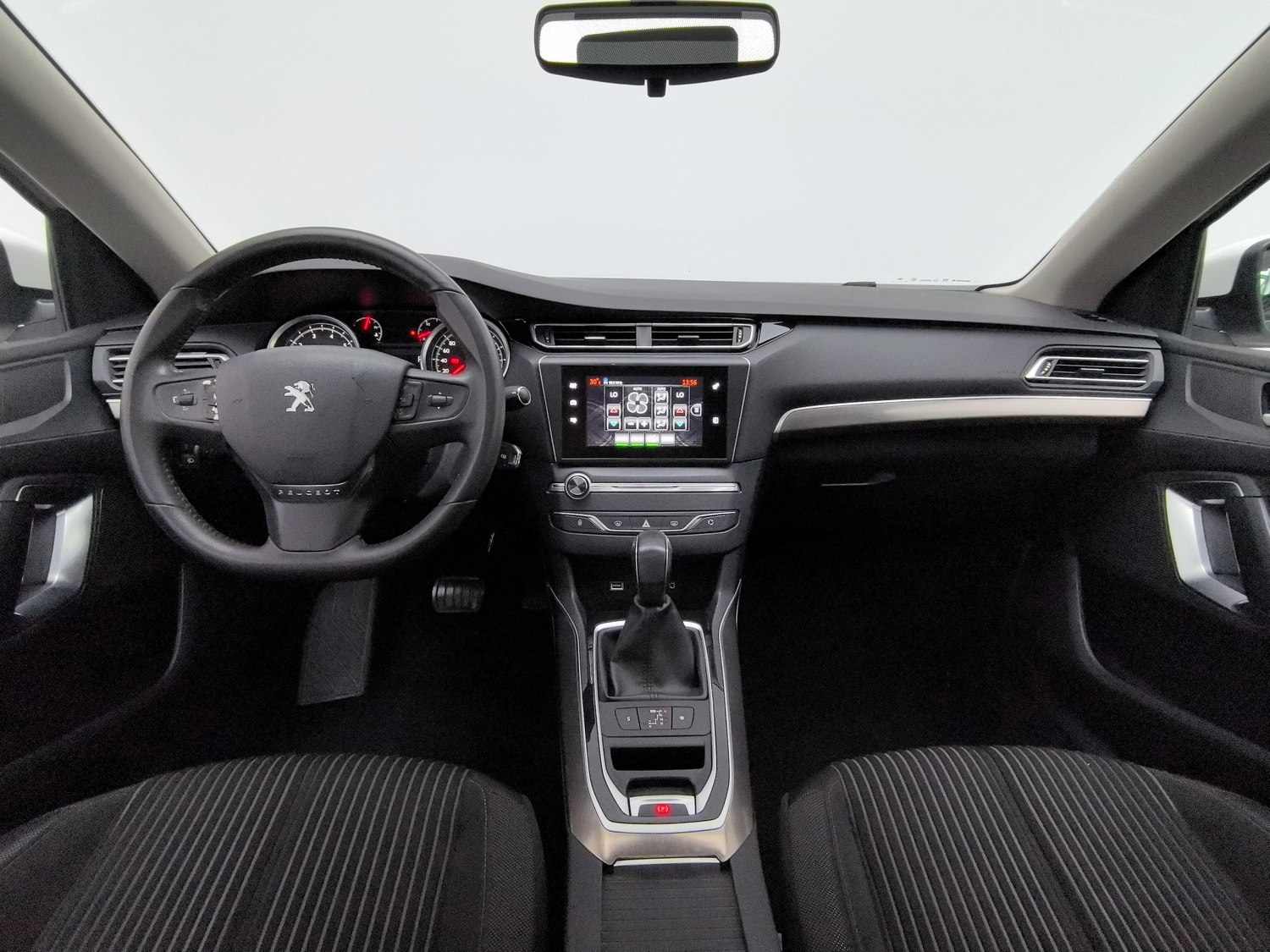 Used Peugeot 408 2015 1.2 AT