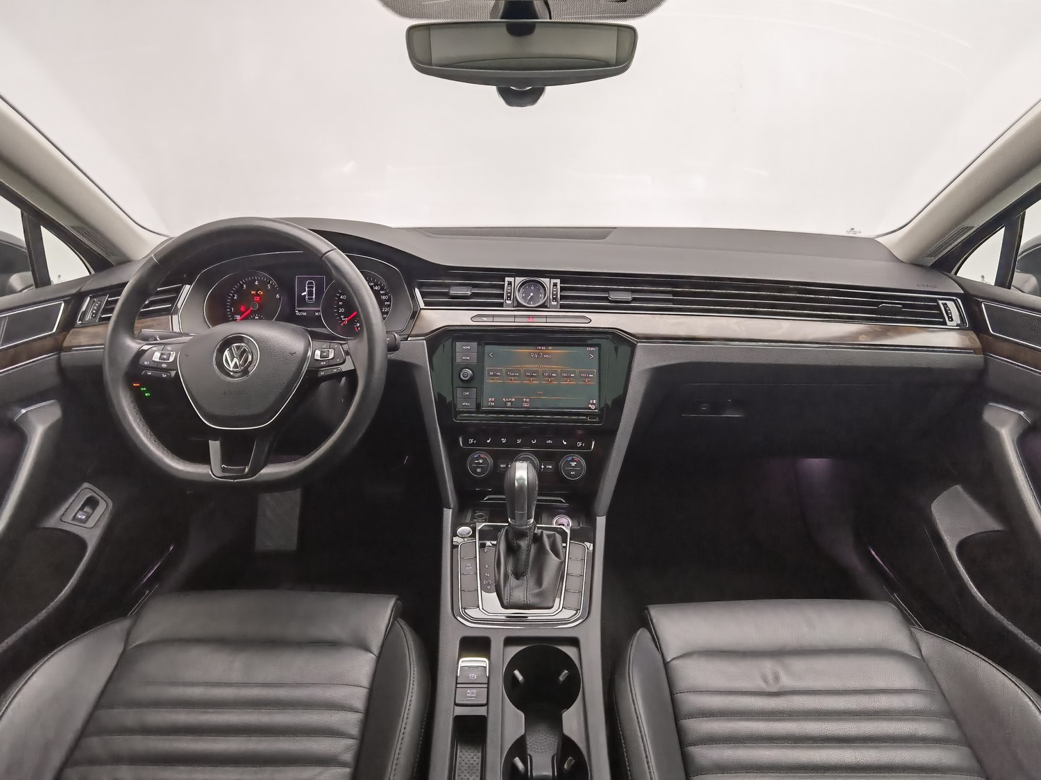 Used Volkswagen Magotan 2019 2.0 AT