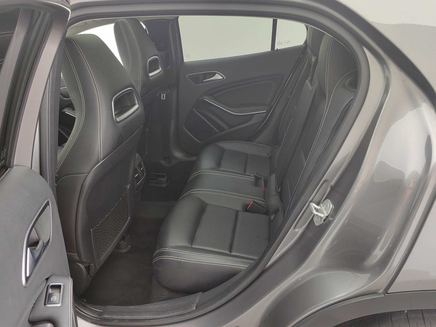 Used Mercedes-Benz GLA 2016 1.6 AT
