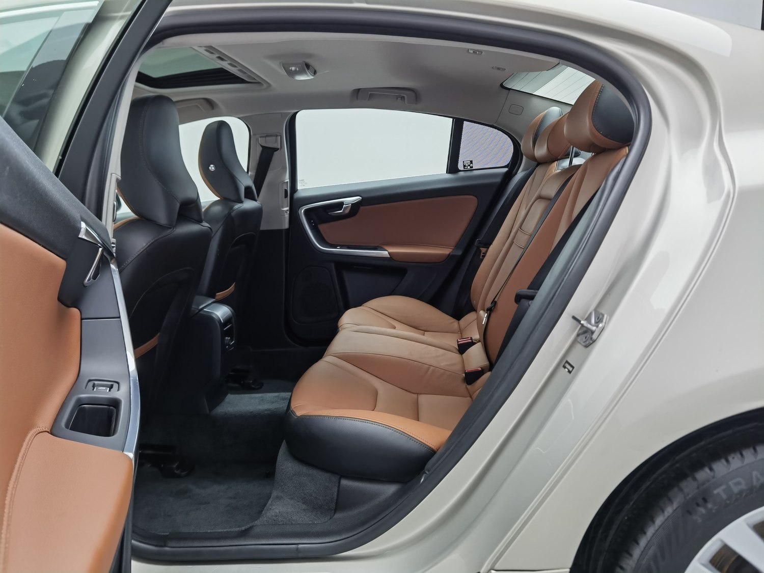 Used Volvo S60 2017 1.5 AT