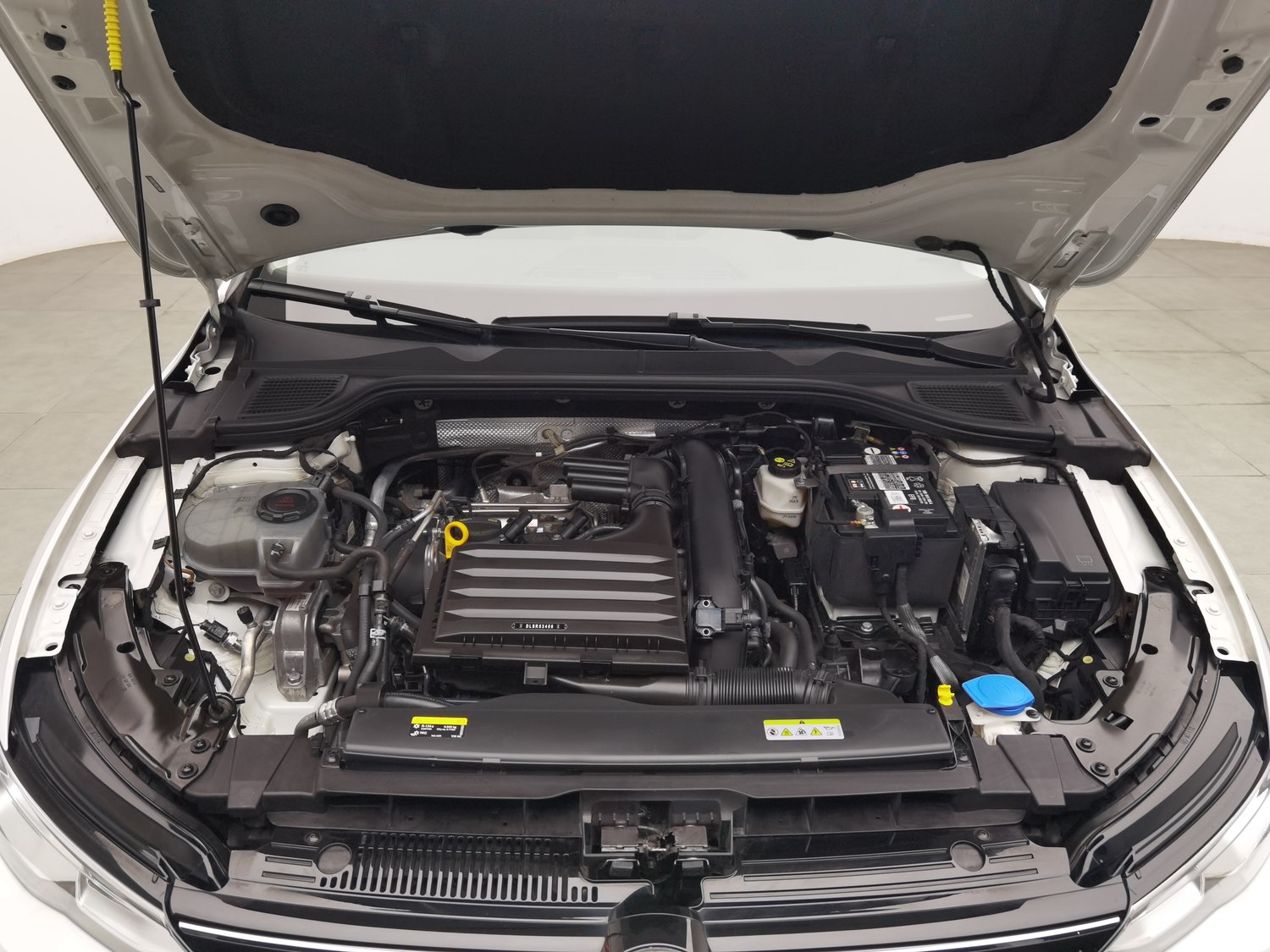 Used Volkswagen Golf 2021 1.2 AT