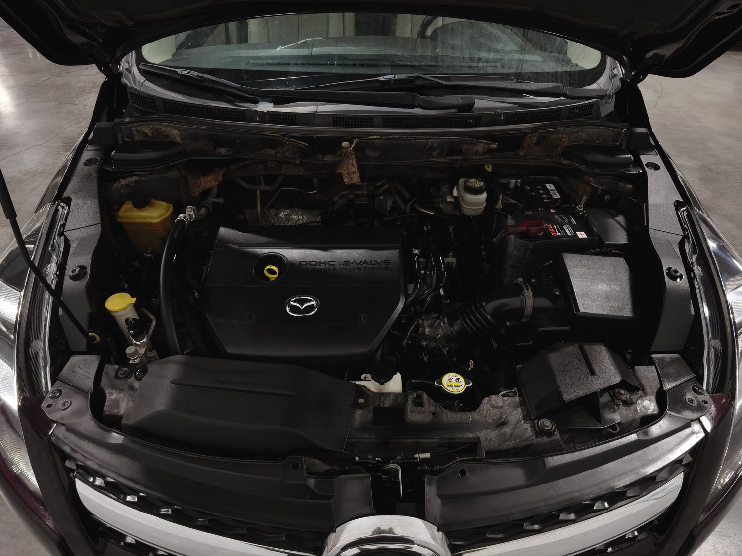 Used Mazda 8 2013 2.5 AT