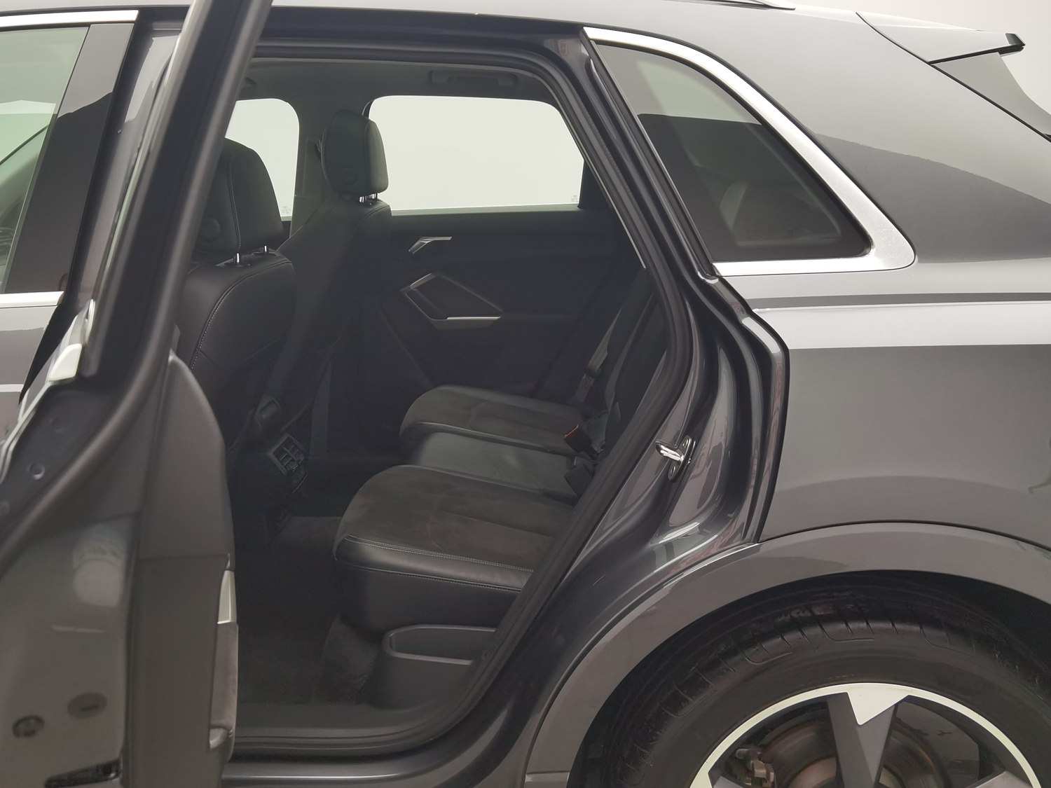 Used Audi Q3 2020 1.4 AT