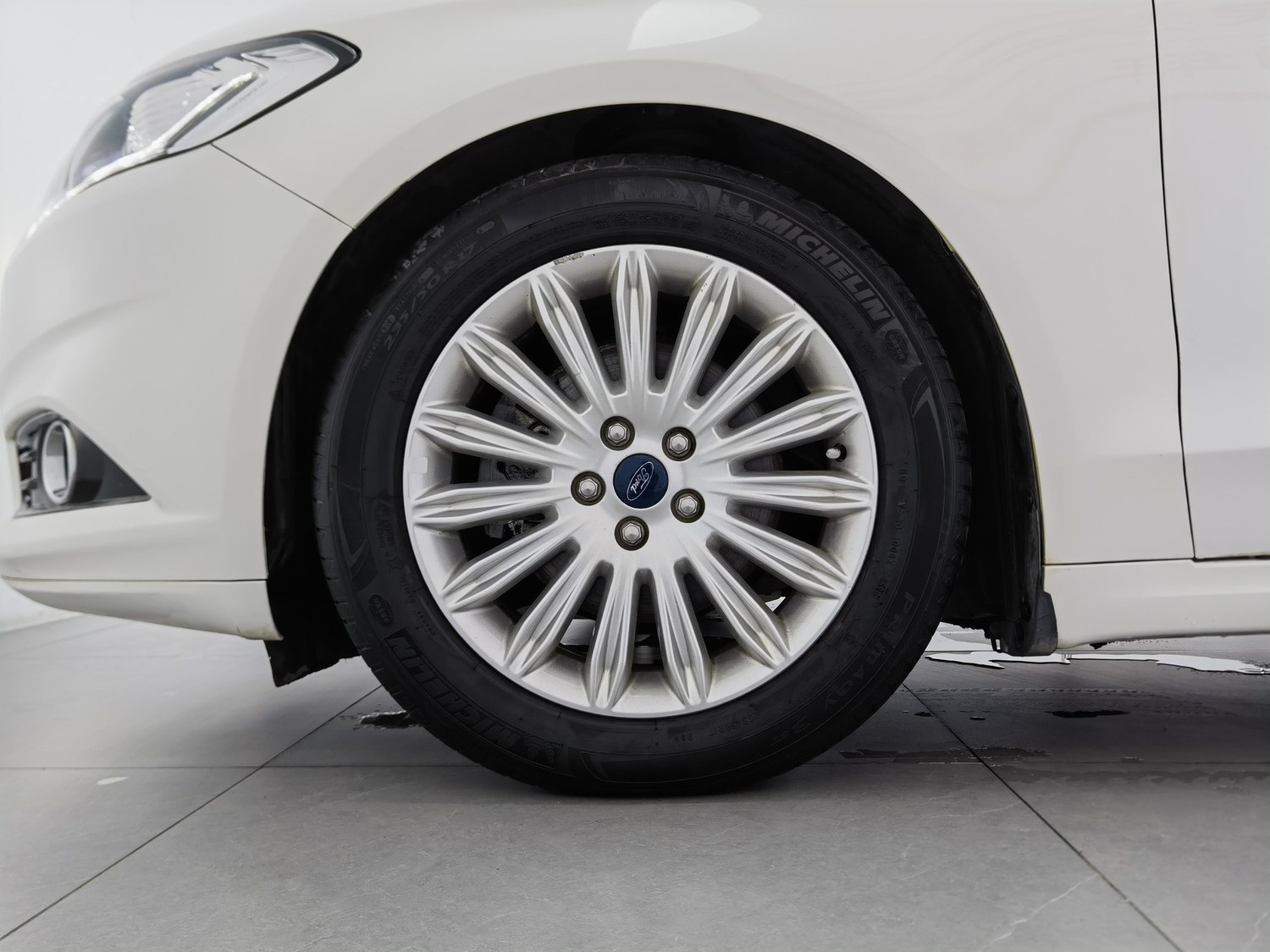 Used Ford Mondeo 2013 2.0 AT