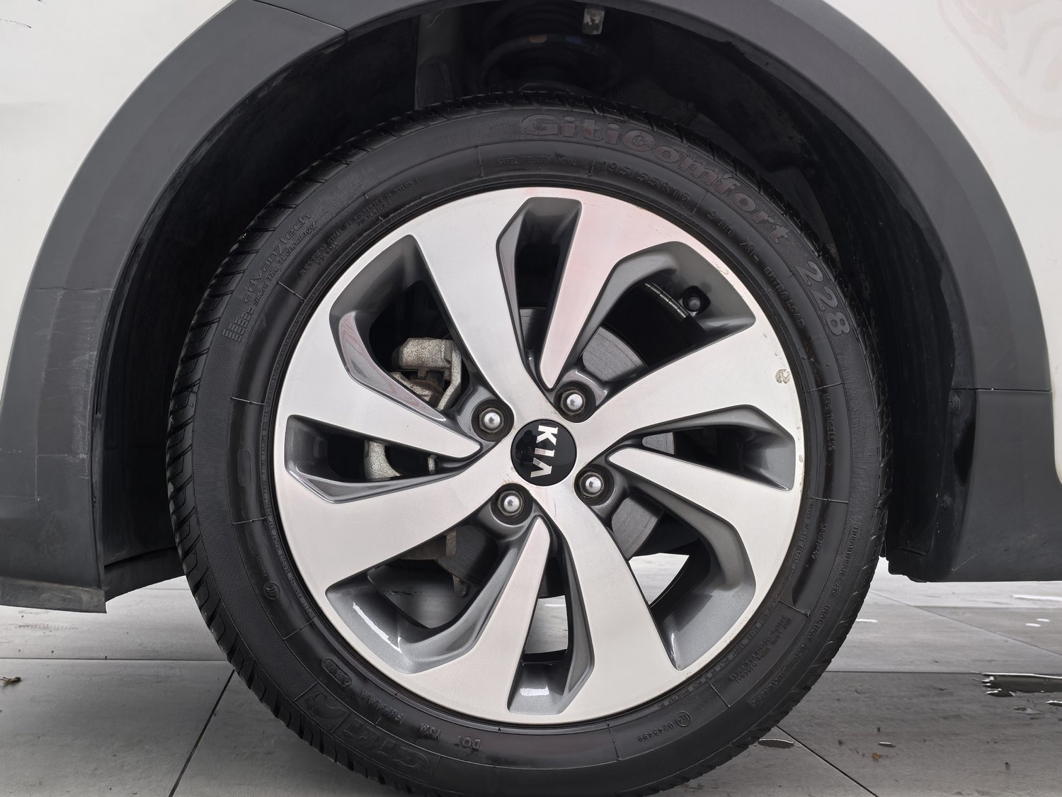 Used Kia KX CROSS 2018 1.6 AT
