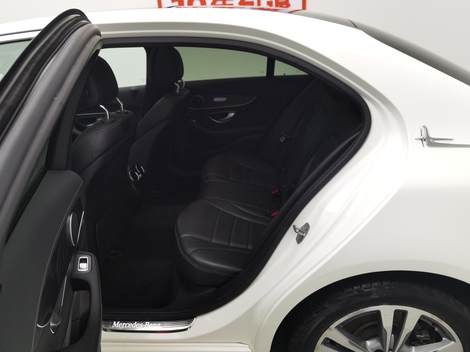 Used Mercedes-Benz C-Class 2018 2.0 AT