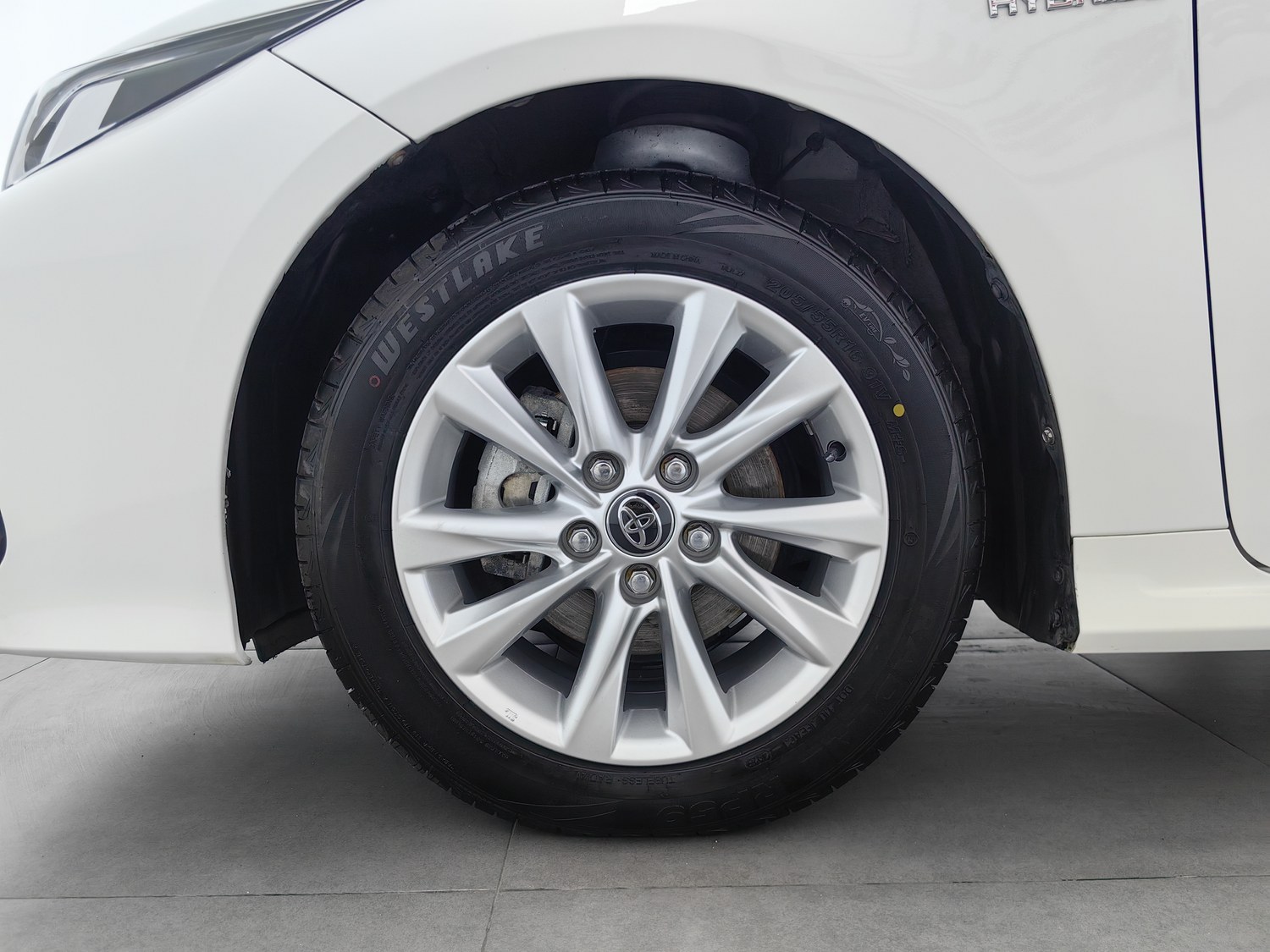 Used Toyota Corolla 2023 1.8 AT