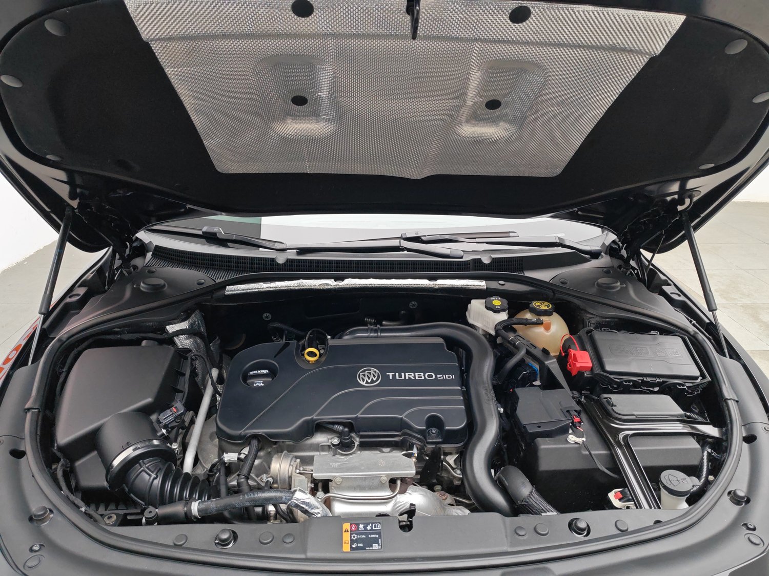 Used Buick LaCrosse 2022 1.5 AT