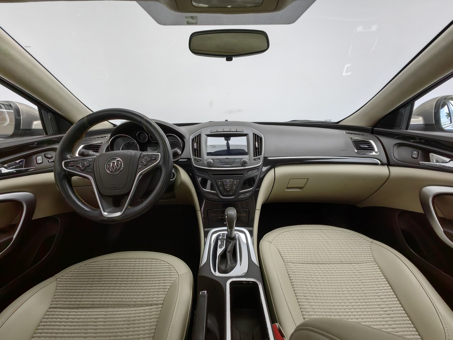 Used Buick Regal 2015 2.0 AT