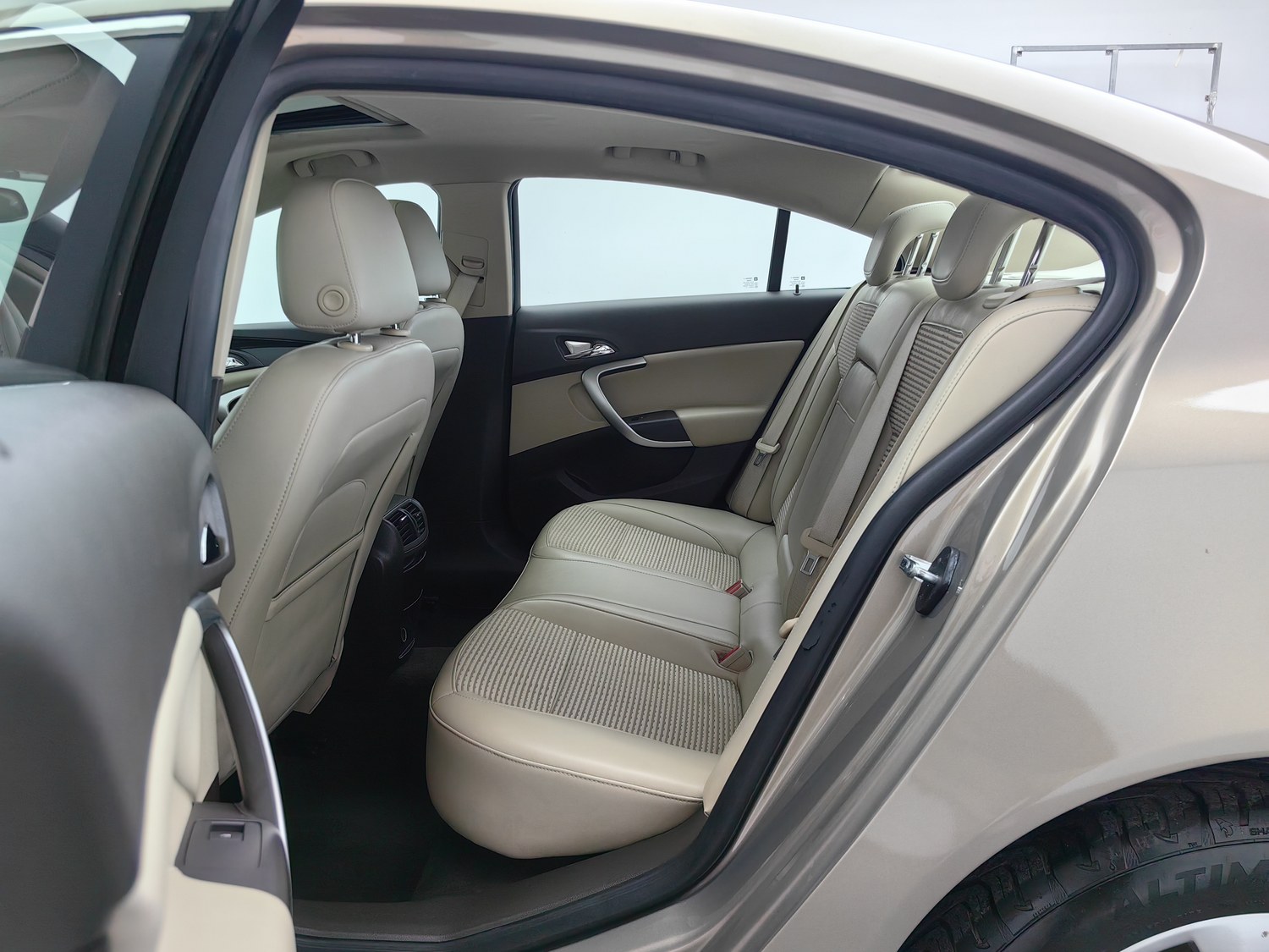 Used Buick Regal 2015 2.0 AT