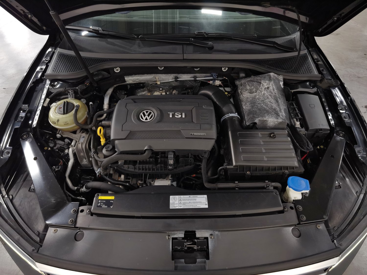 Used Volkswagen Magotan 2018 2.0 AT