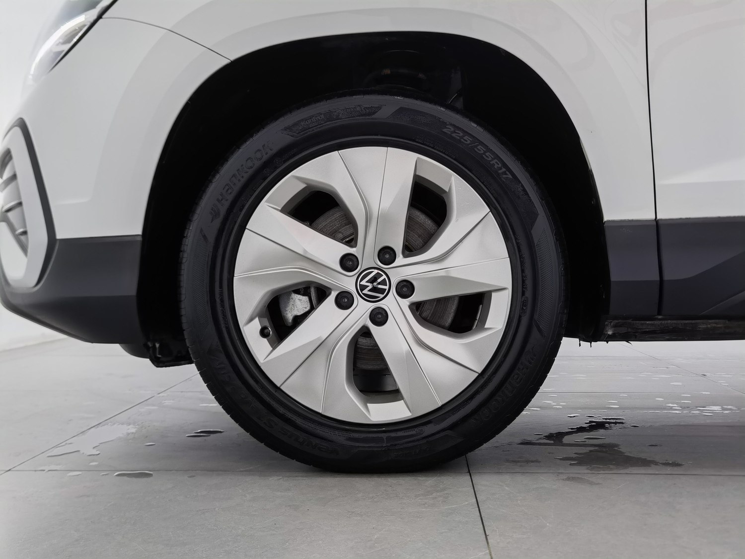 Used Volkswagen Tharu 2024 1.5 AT
