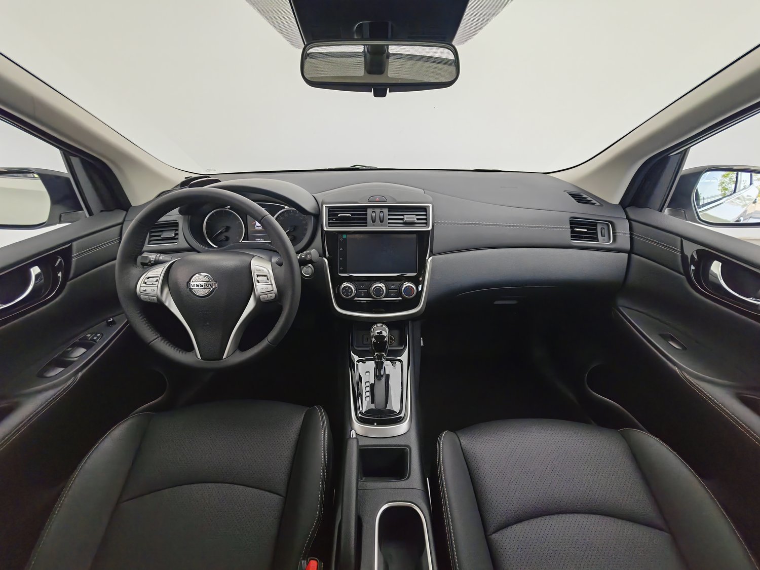 Used Nissan Tiida 2024 1.6 AT
