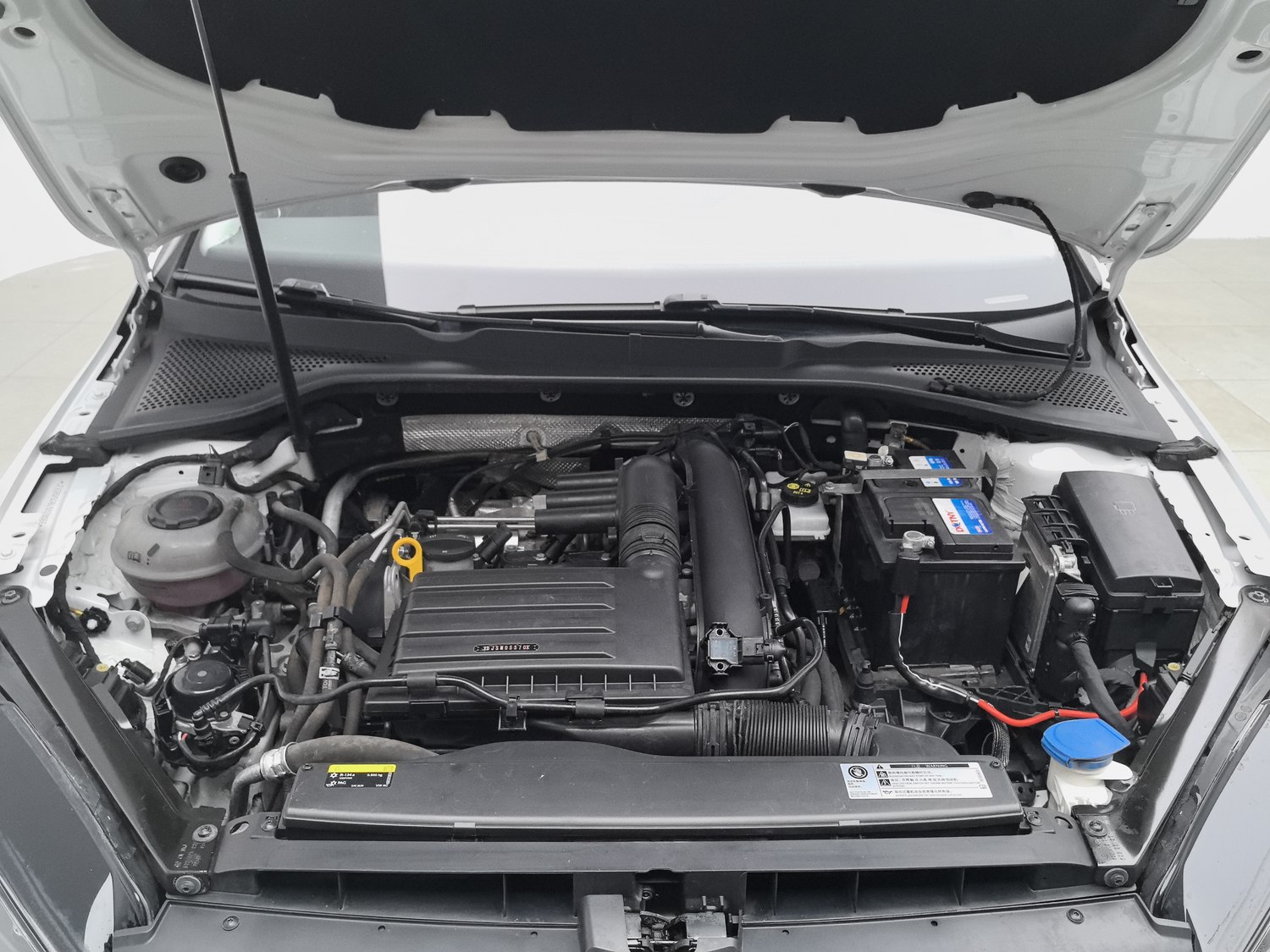Used Volkswagen Golf 2020 1.4 AT