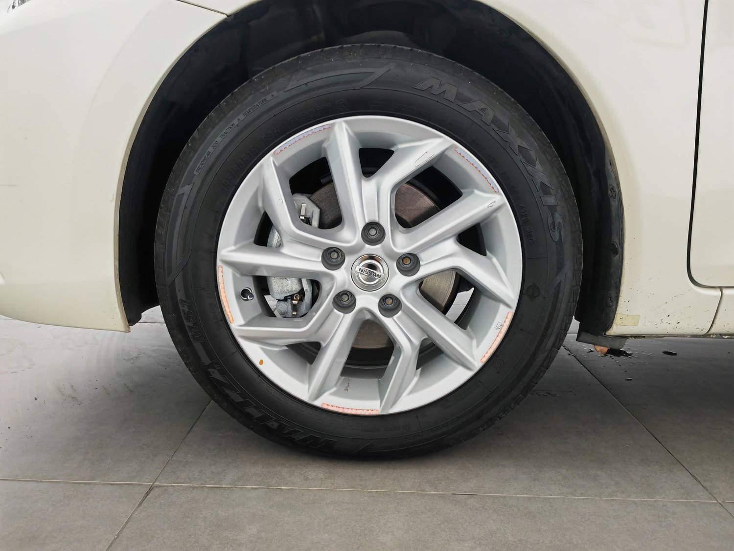 Used Nissan Tiida 2024 1.6 AT