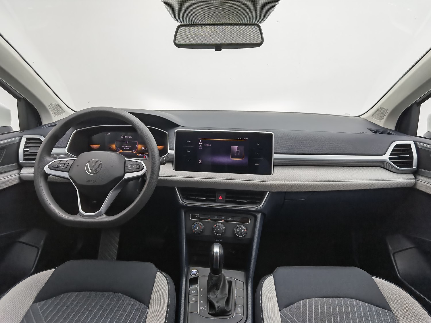 Used Volkswagen Tharu 2024 1.5 AT
