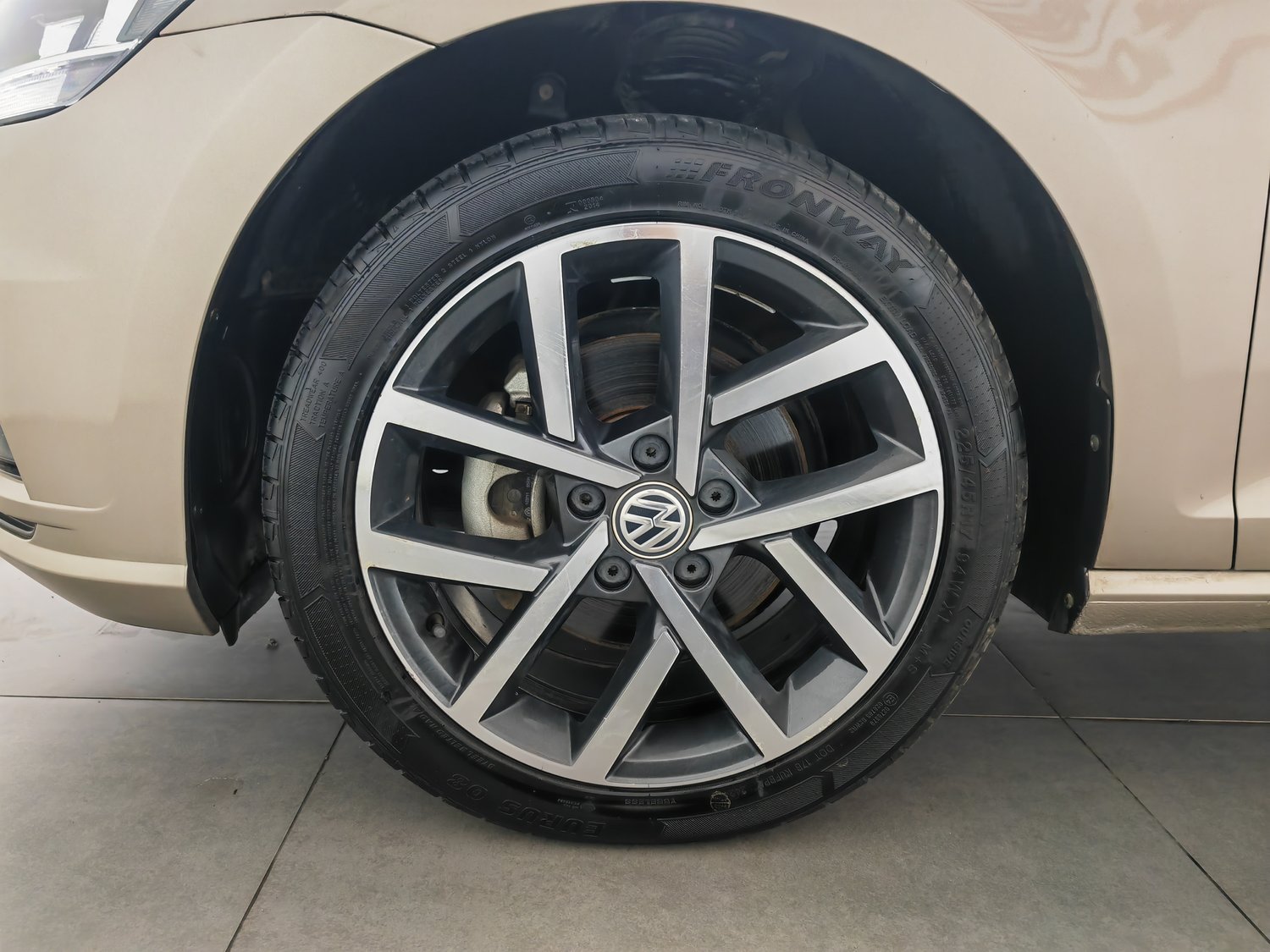 Used Volkswagen Golf 2018 1.4 AT