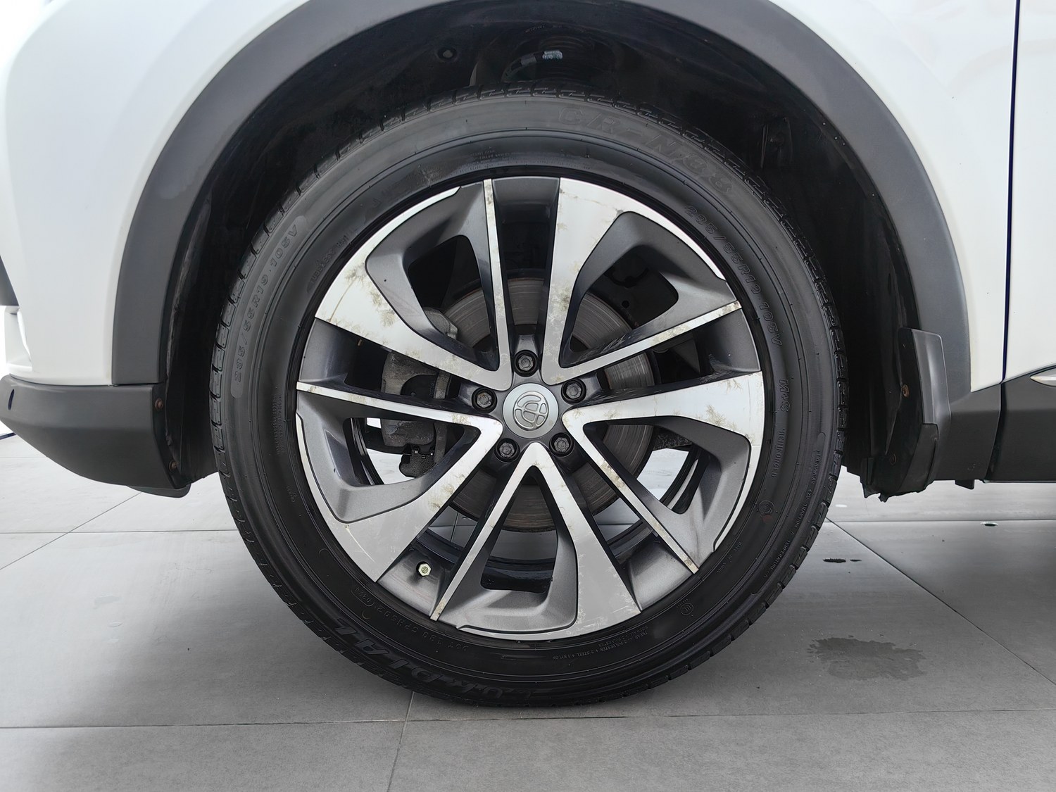 Used Zhonghua V7 2018 1.6 MT