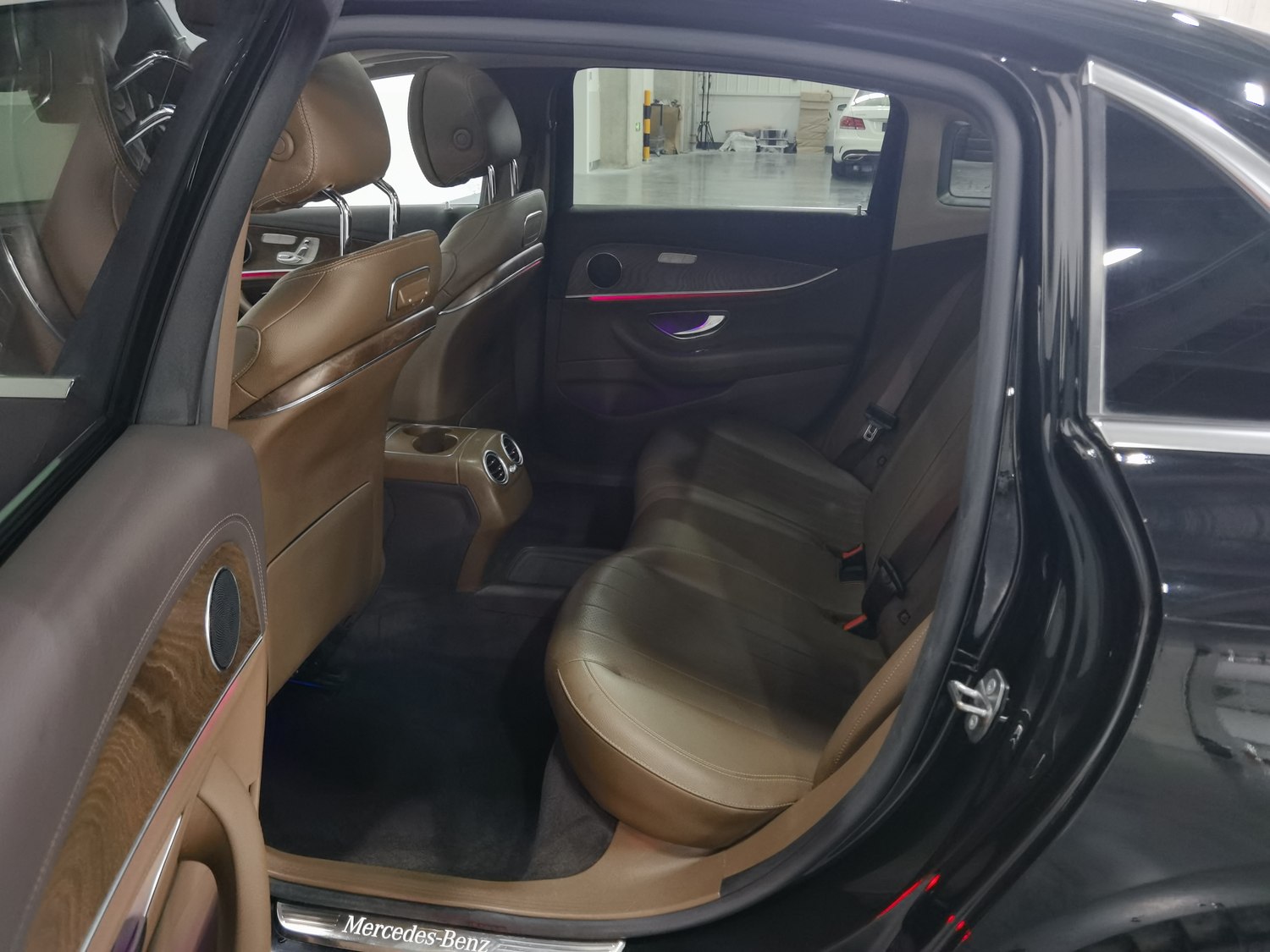 Used Mercedes-Benz E-Class 2019 2.0 AT