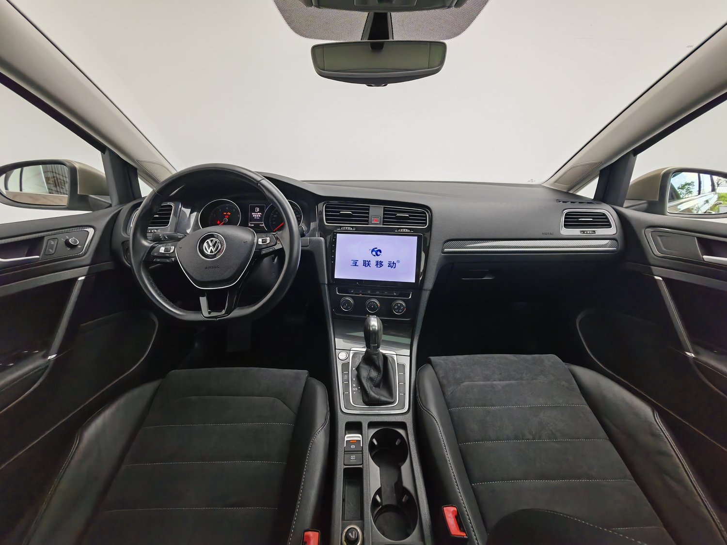 Used Volkswagen Golf 2018 1.4 AT