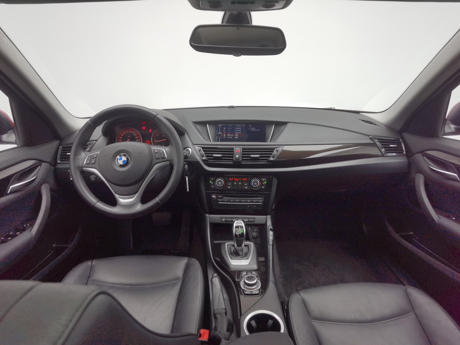 Used BMW X1 2013 2.0 AT