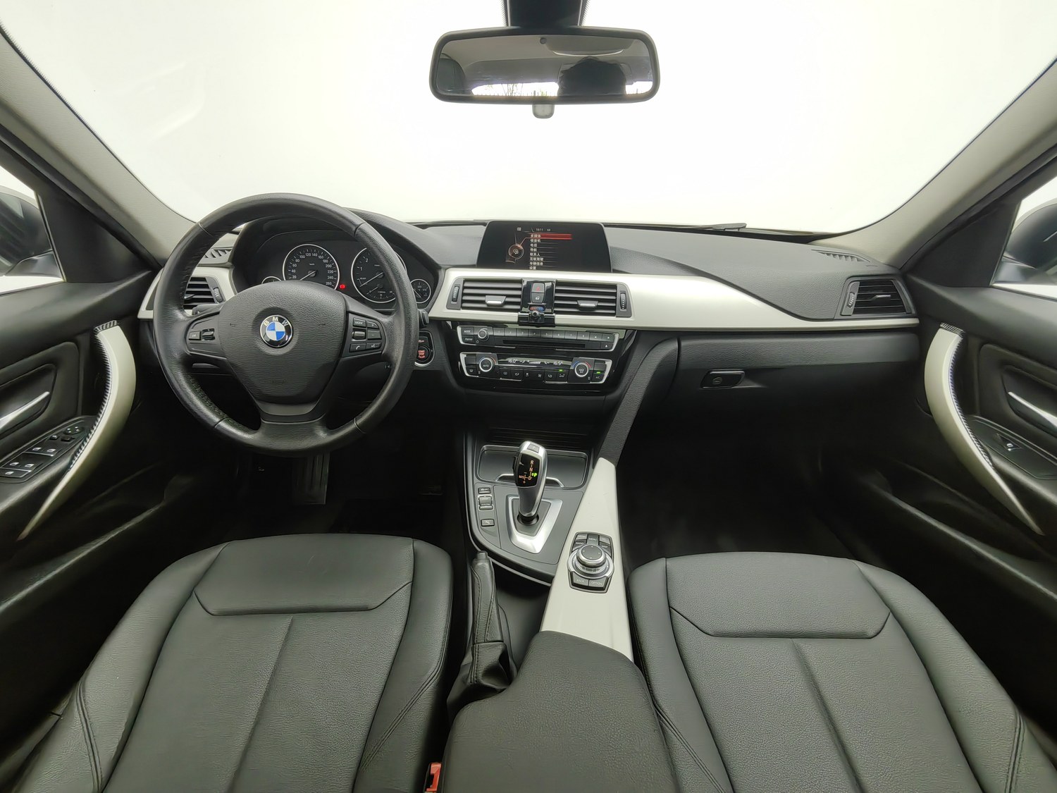 Used BMW THE3 2016 2.0 AT