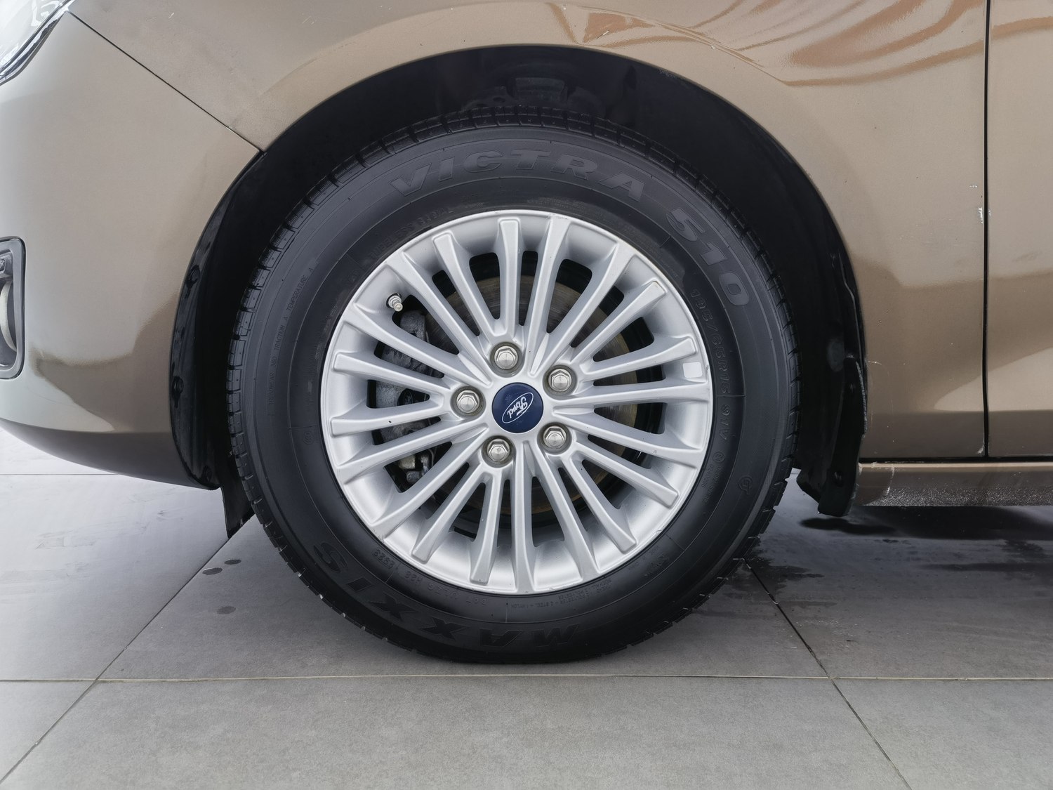 Used Ford Escort 2015 1.5 MT