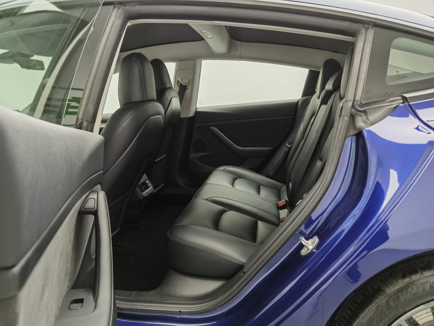 Used Tesla Model 3 2021