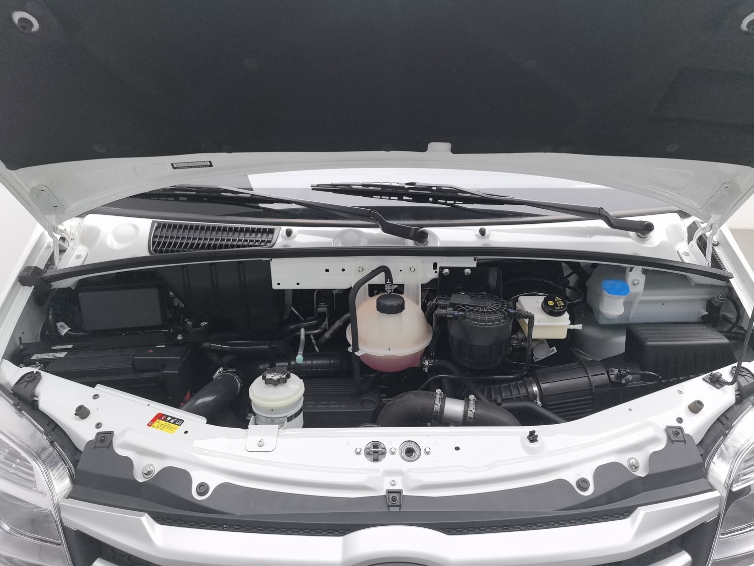 Used SAIC MAXUS V80 2025 2.0 AT