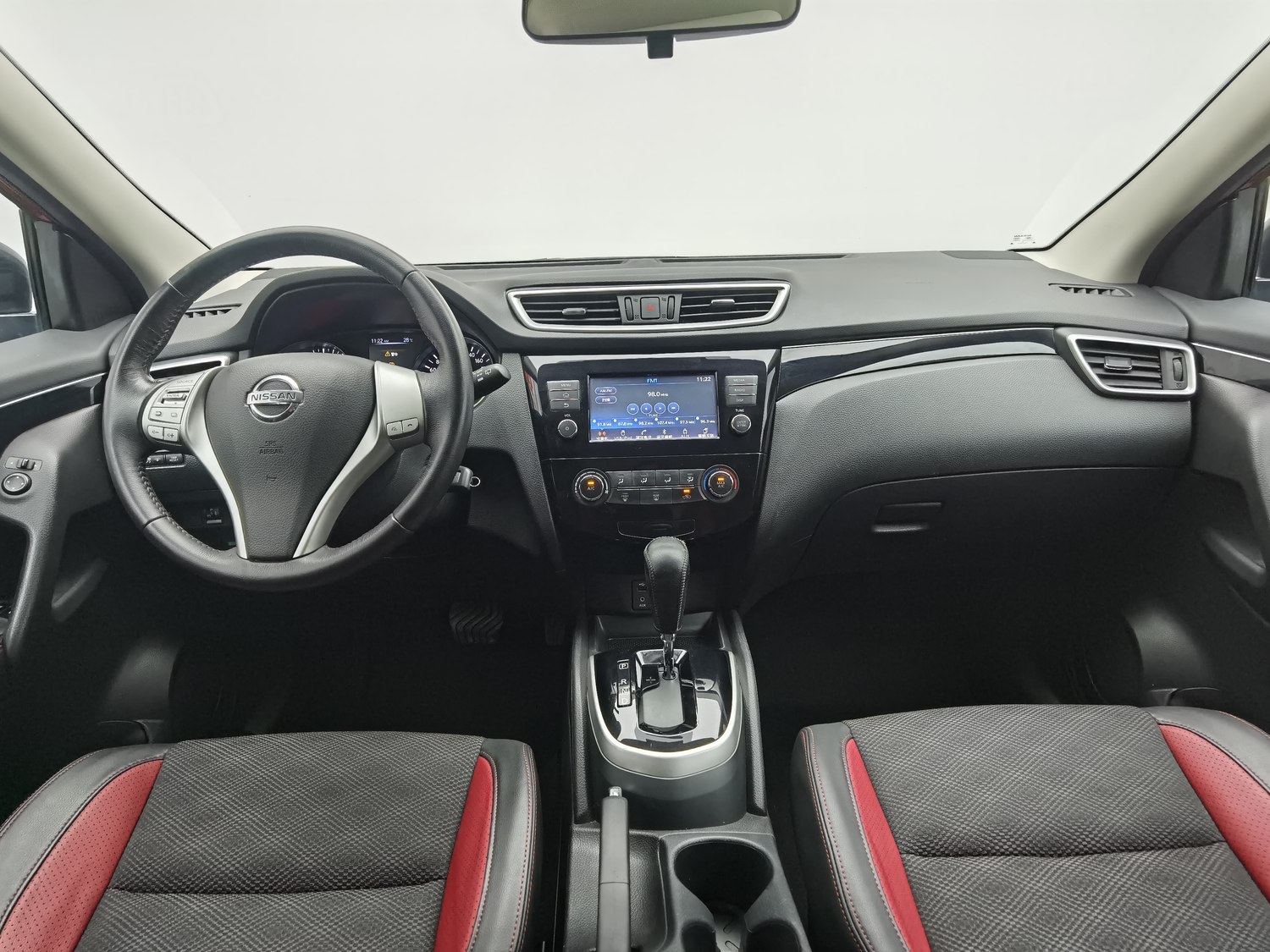 Used Nissan Qashqai 2017 2.0 AT