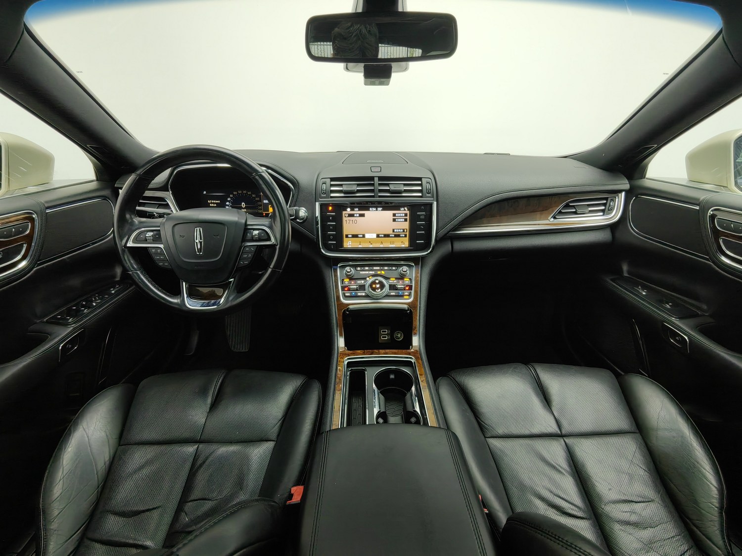 Used Lincoln Continental 2017 2.0 AT
