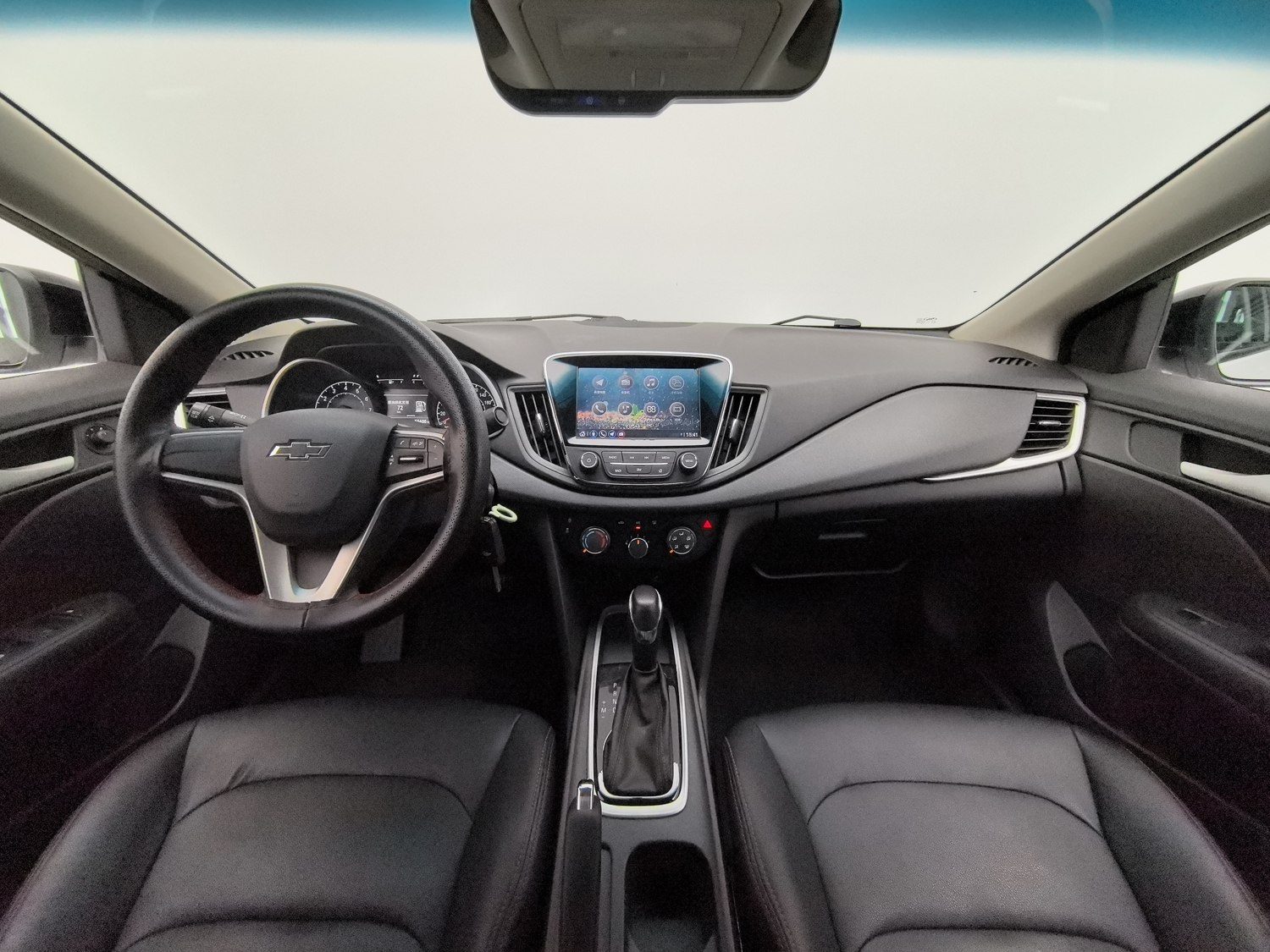 Used Chevrolet Monza 2019 1.0 AT