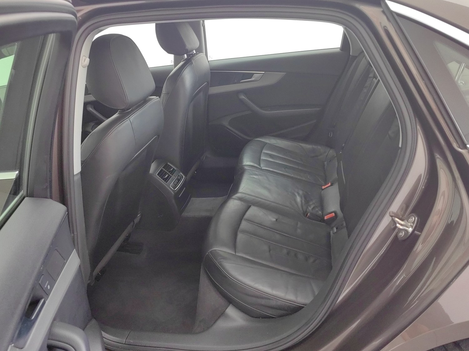 Used Audi A4L 2018 2.0 AT