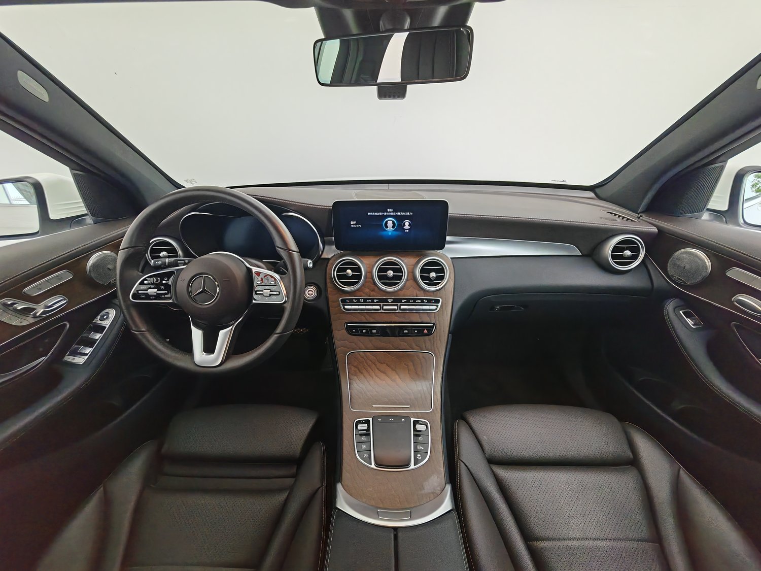 Used Mercedes-Benz GLC 2022 2.0 AT