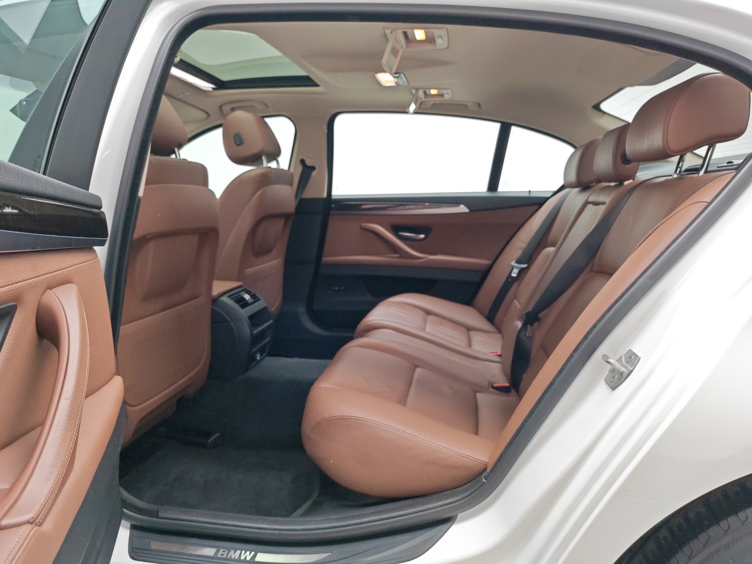Used BMW THE5 2017 2.0 AT