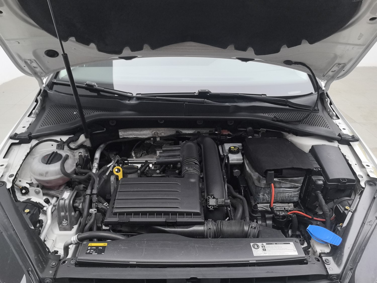 Used Volkswagen Golf (Import) 2015 1.4 AT
