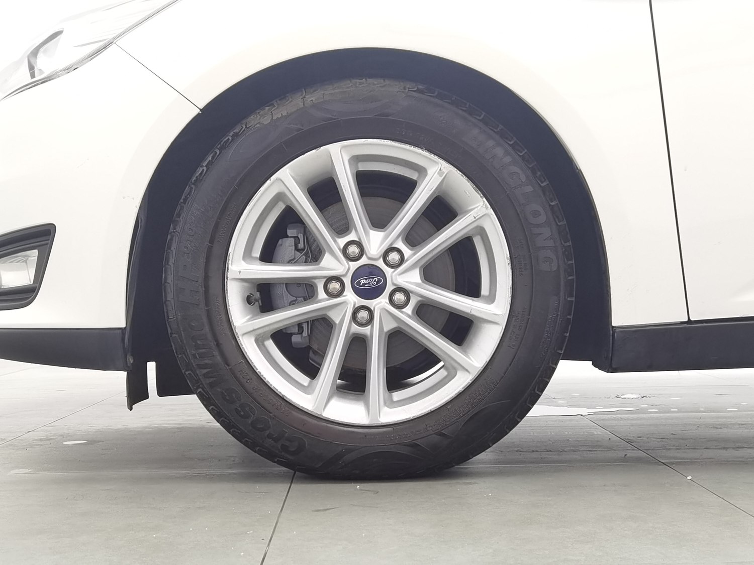 Used Ford Focus 2018 1.0 AT