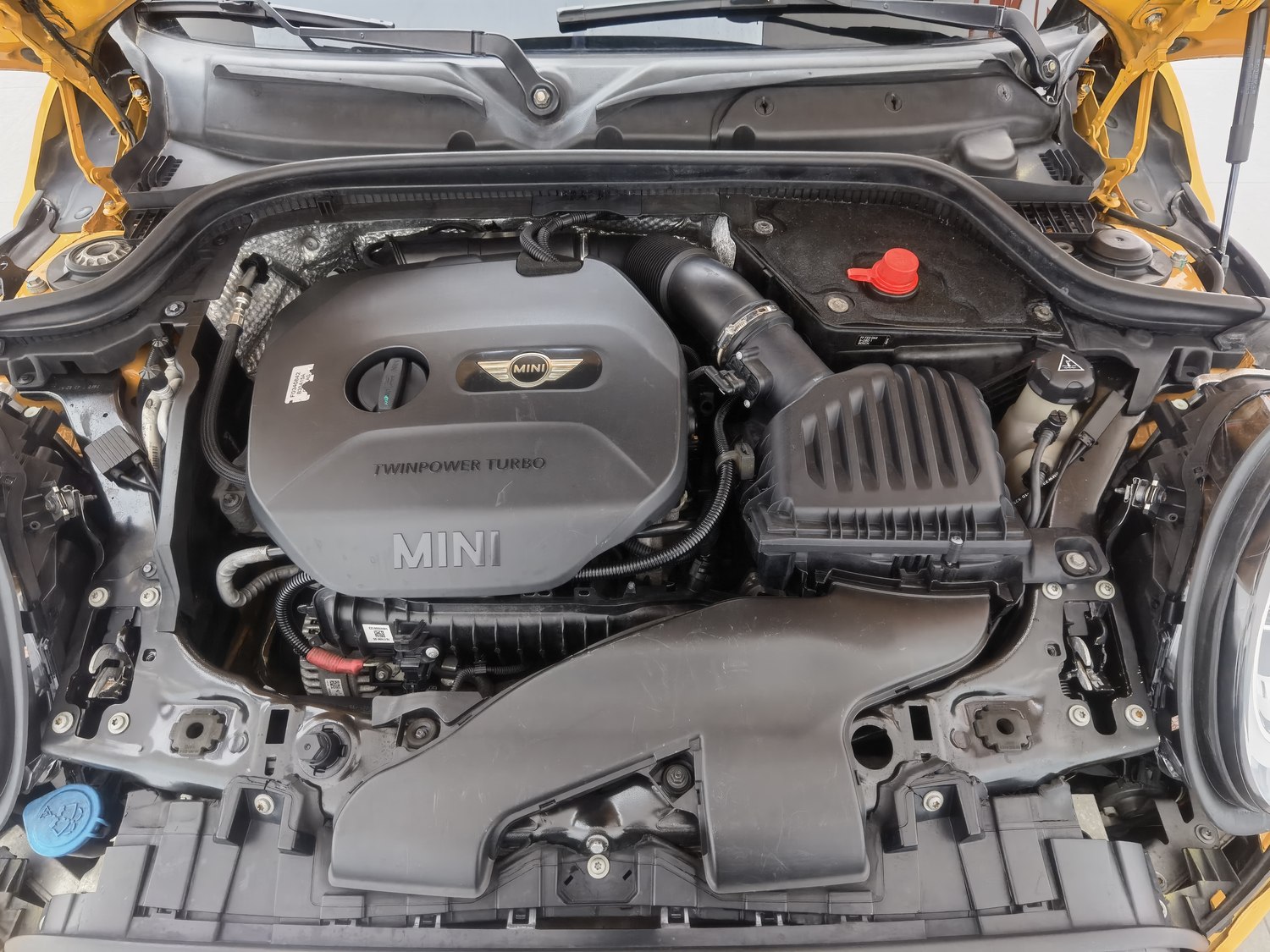 Used MINI MINI 2014 1.5 AT