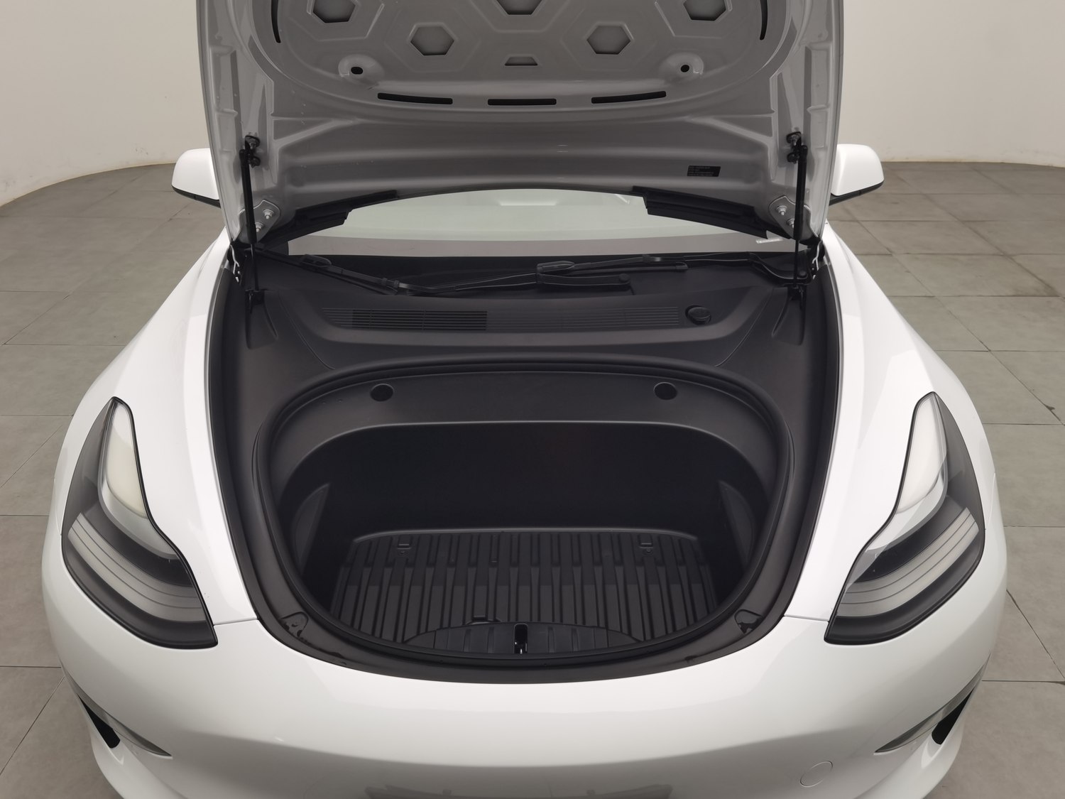 Used Tesla Model 3 2021
