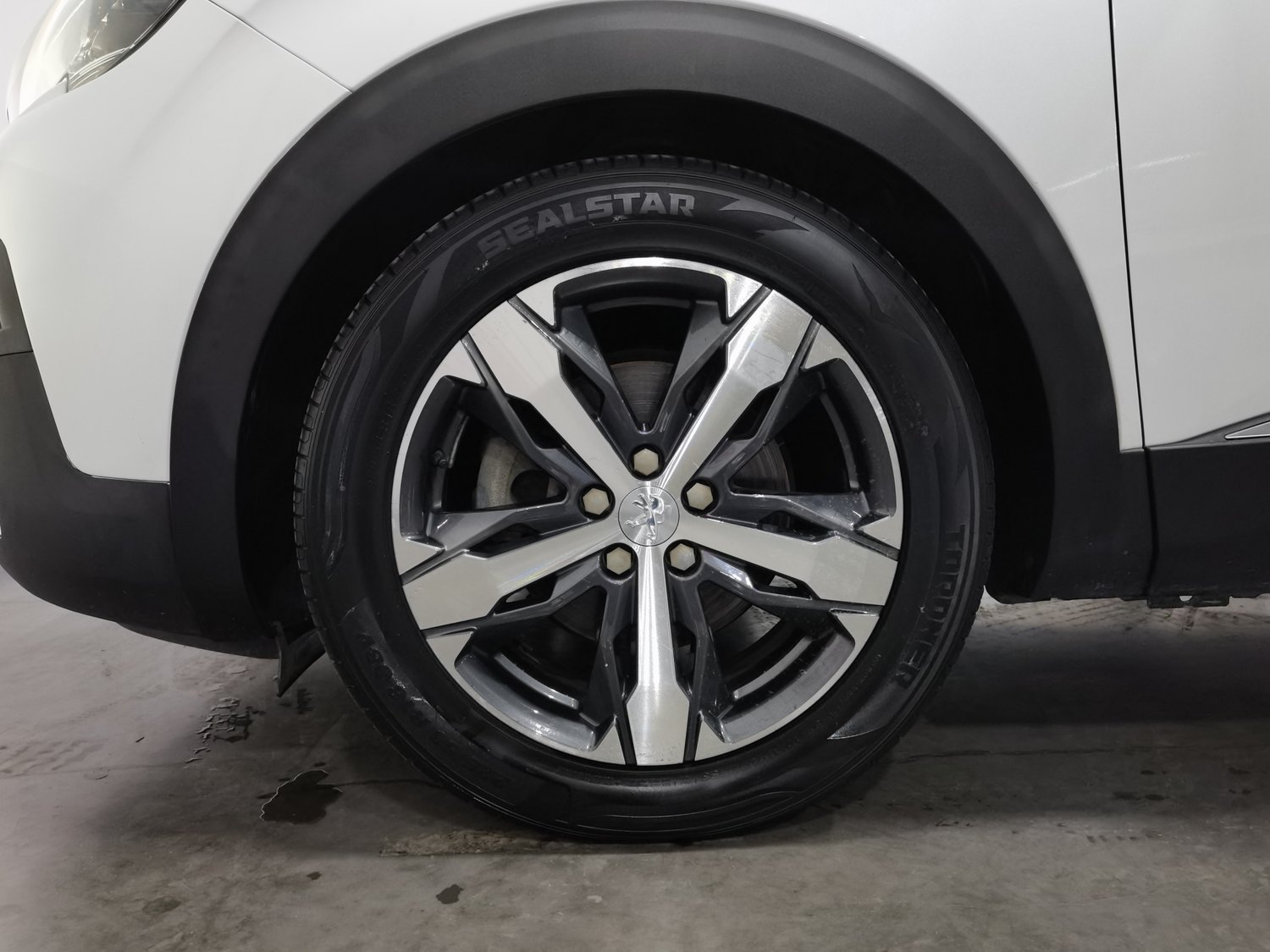 Used Peugeot 4008 2017 1.6 AT