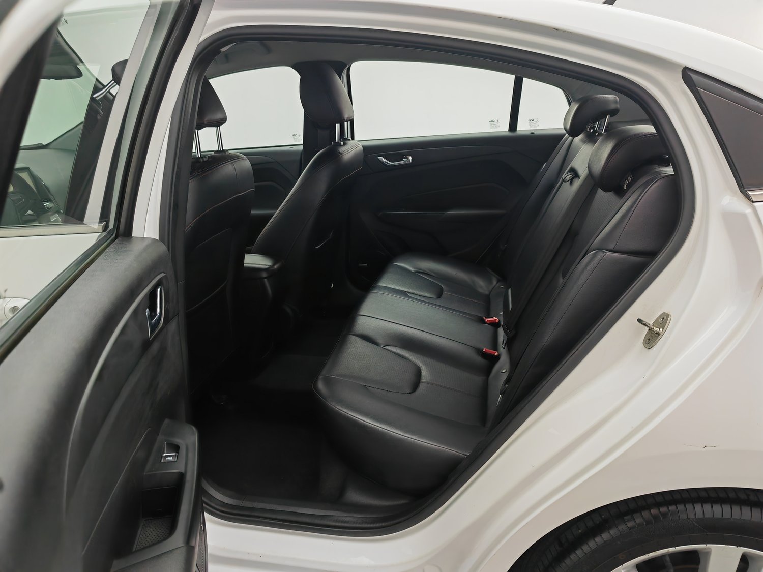 Used Chery Arrizo 5 2017 1.5 AT