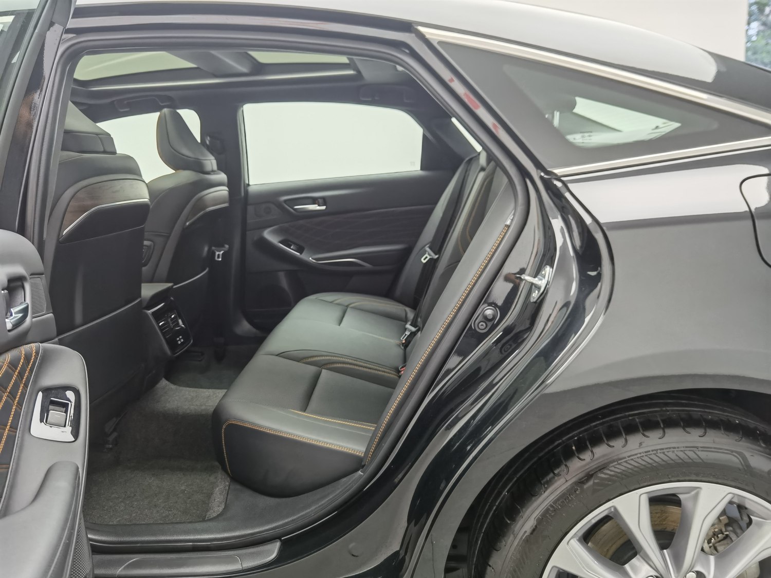 Used Toyota Avalon 2024 2.0 AT
