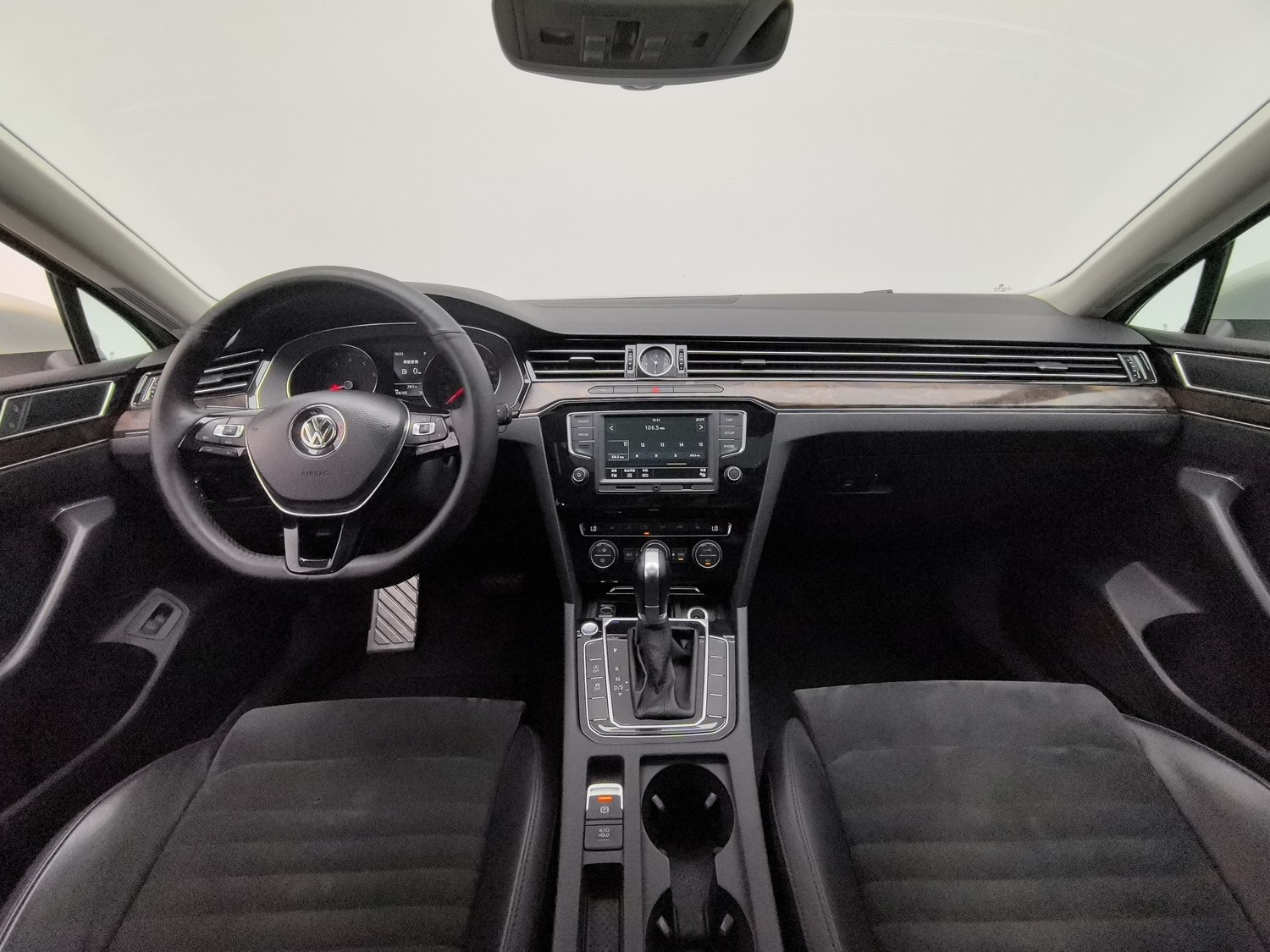 Used Volkswagen Magotan 2017 1.8 AT
