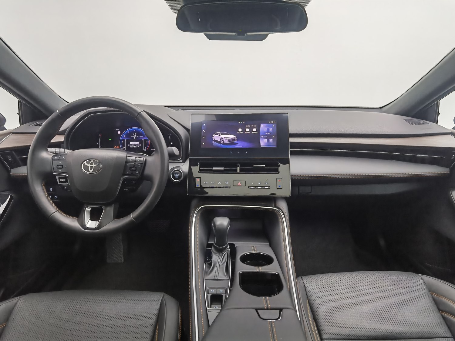 Used Toyota Avalon 2024 2.0 AT