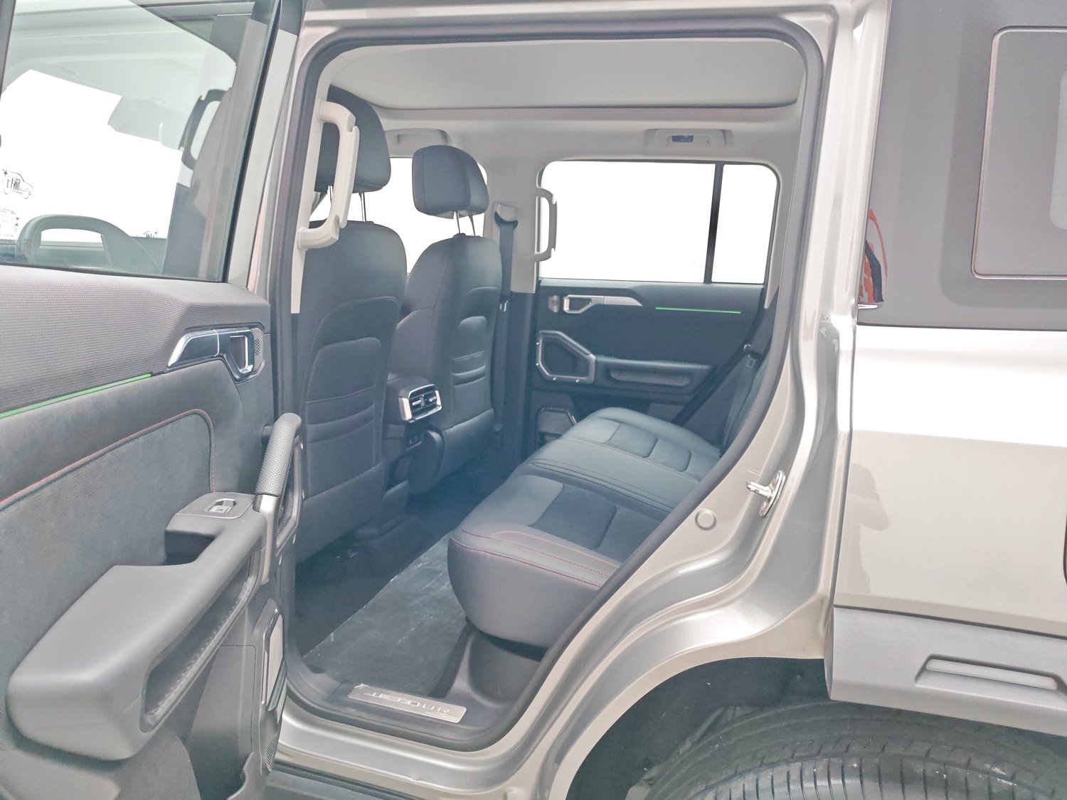Used Jetour Traveler 2023 2.0 AT