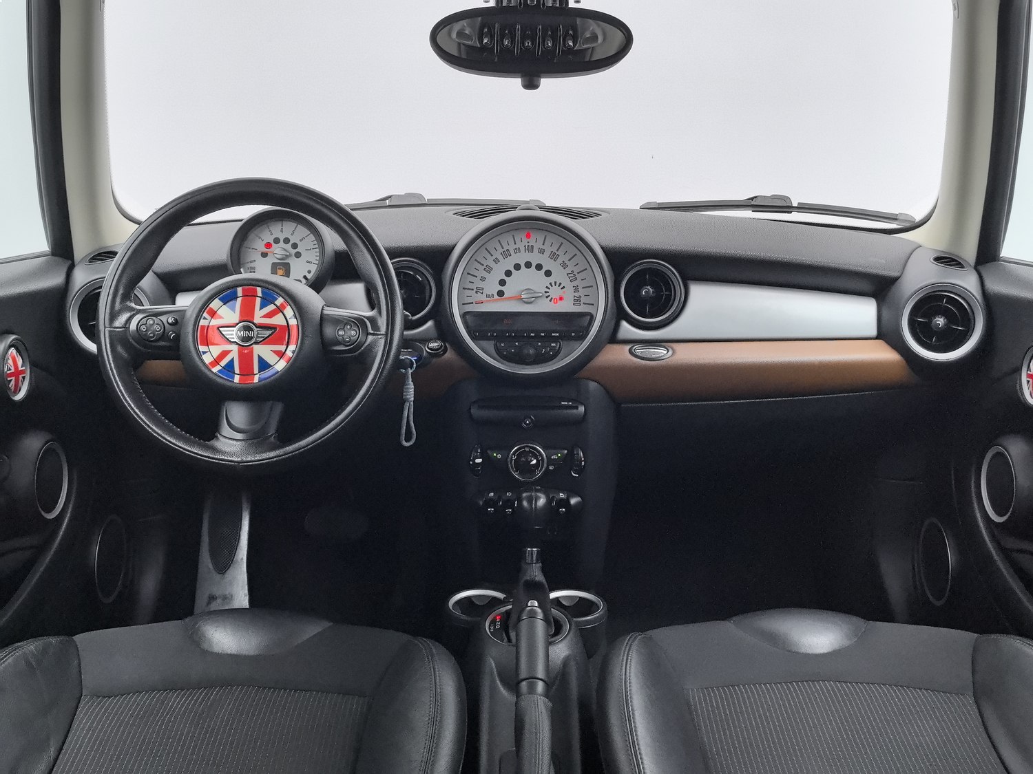 Used MINI MINI 2011 1.6 AT