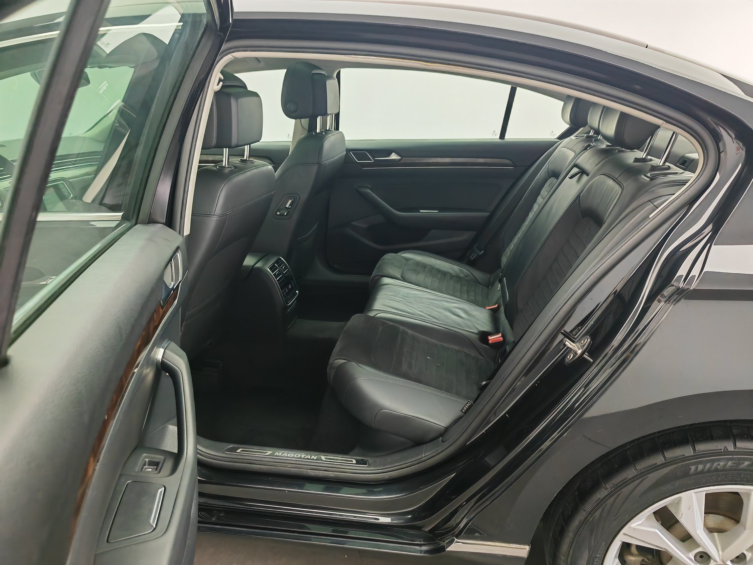 Used Volkswagen Magotan 2017 1.8 AT